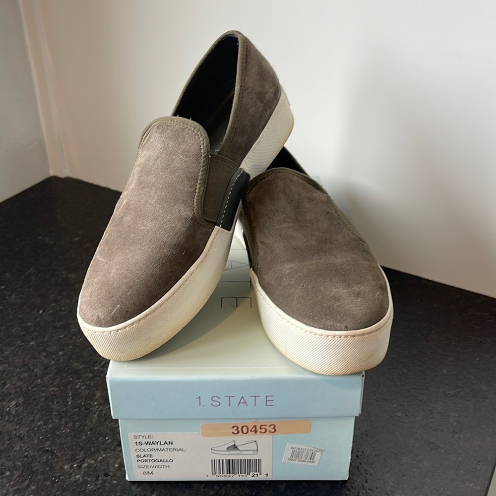 1.State WAYLAN Green Suede Slip On Sneakers